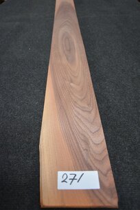 Amerikanischer Nussbaum Furnier 152 x 13 cm | 0.6mm | 0,198m² Amerikanischer Nussbaum Furnier 152 x 13 cm | 0.6mm | 0,198m²