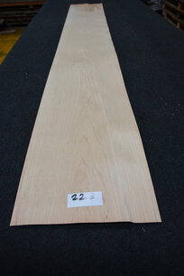 Ahorn Furnier 245 x 15-17cm | 0.6mm | 0,392m² Ahorn Furnier 245 x 15-17cm | 0.6mm | 0,392m²